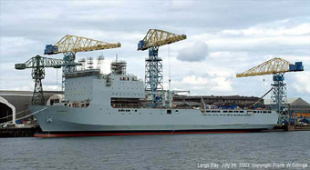Британския флот получи нов танкодесанден кораб